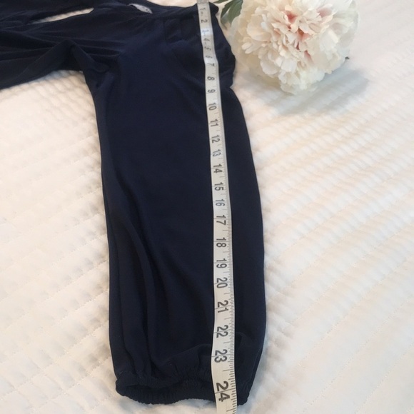 Emma & Michele Navy Cropped Jumper Jumpsuit Wide Legs Women’s Size Small - Picture 13 of 15